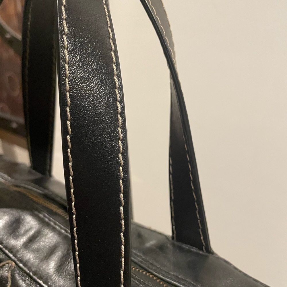 Chanel Black Wildstitch Quilted Shoulder Bag with COA - Picture 6 of 16